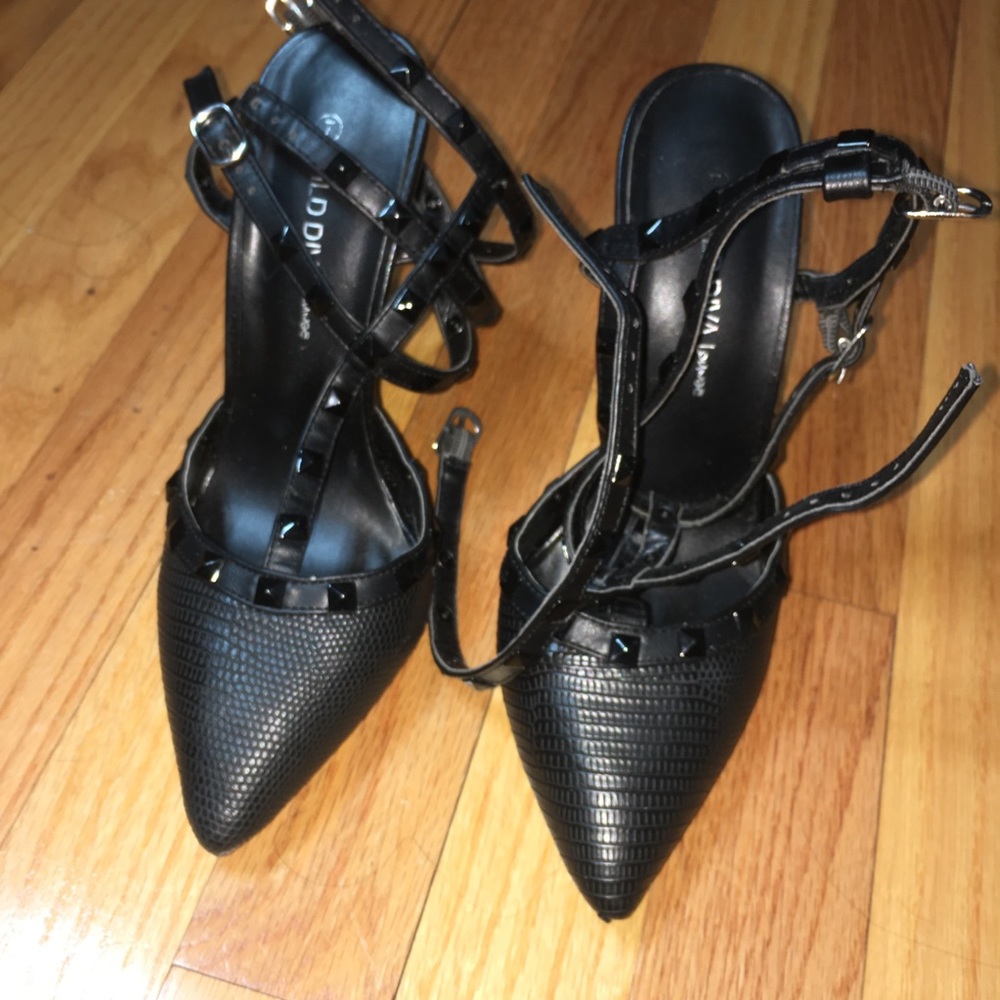 Black Stilettos